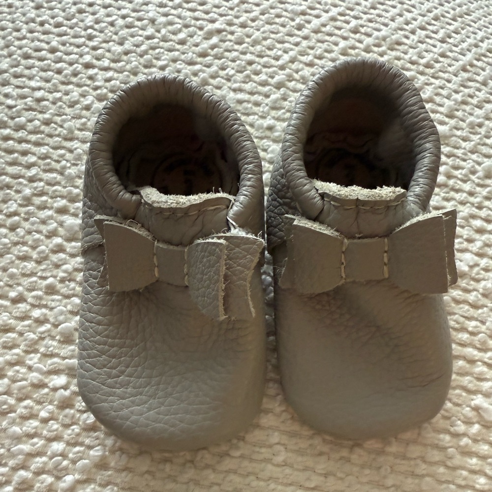 Freshly Picked Stone Bow Mocc, size 3, worn twice